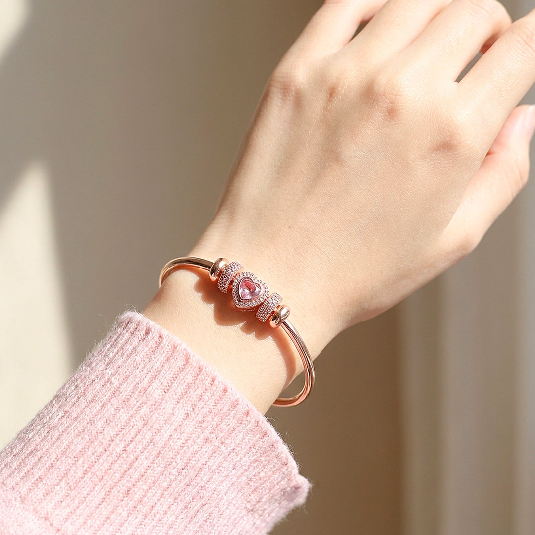 Pavé Heart Charm Bangle | Diamond Simulant | Luxe6085