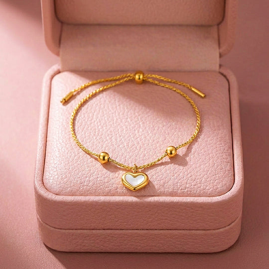 Mother of Pearl Heart Charm Slider Bracelet | Luxe6107