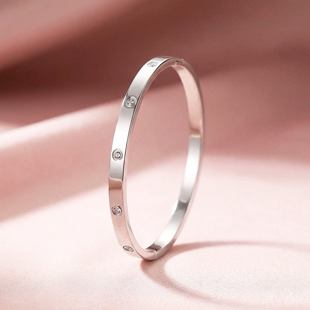 Stellar-Accent Gold Bangle Bracelet | Luxe6158 - bangle | Singapore Jewellery, Wedding Rings &amp; Gifts | Same Day Delivery | Tiara.com.sg