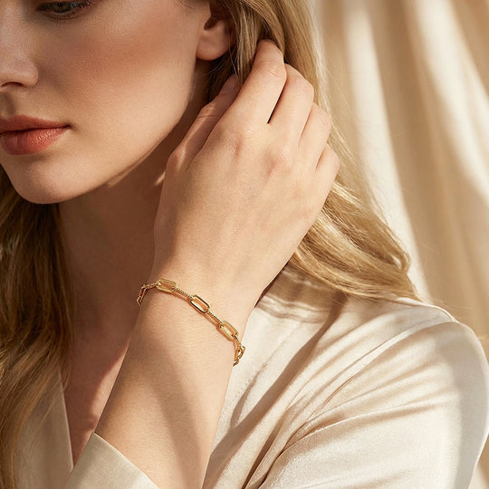 Paperclip Link Gold Bracelet | Luxe6507
