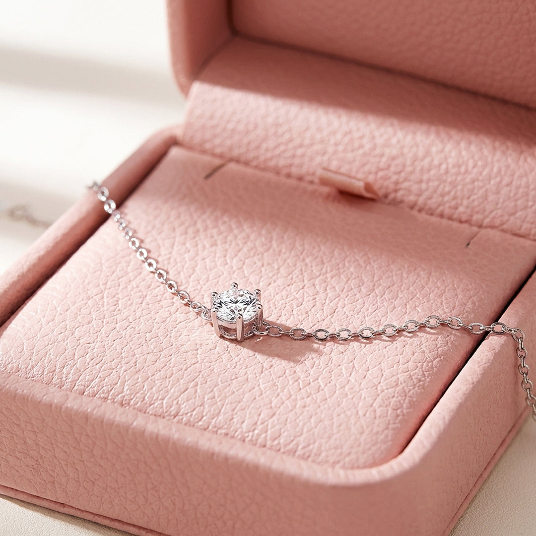 Solitaire Diamond Simulant Silver Bracelet | Luxe6510
