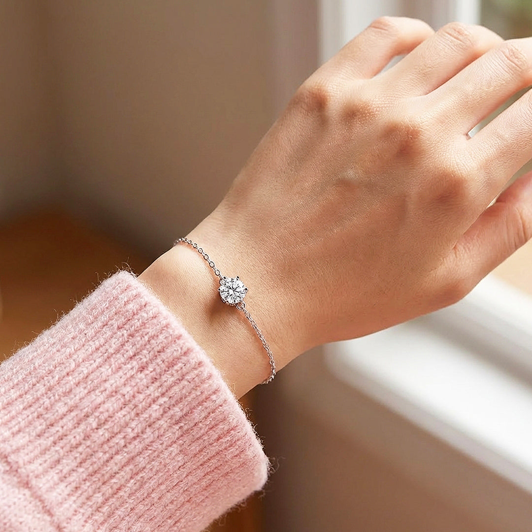 Solitaire Diamond Simulant Silver Bracelet | Luxe6510