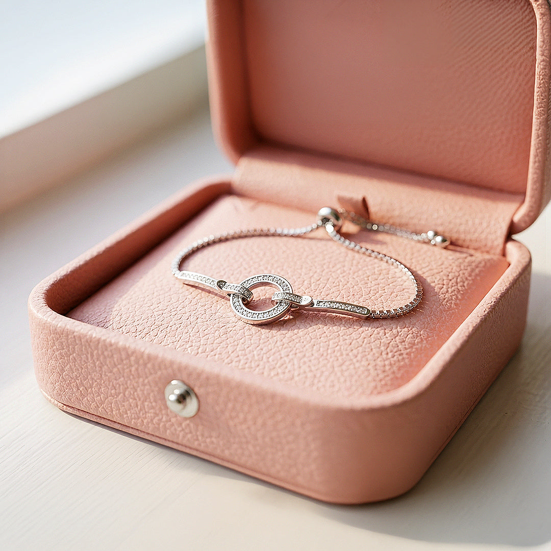 Geometric Halo &amp; Bar Bolo | 18K Gold &amp; White Gold | Luxe6527 - Bracelet | Singapore Jewellery, Wedding Rings &amp; Gifts | Same Day Delivery | Tiara.com.sg