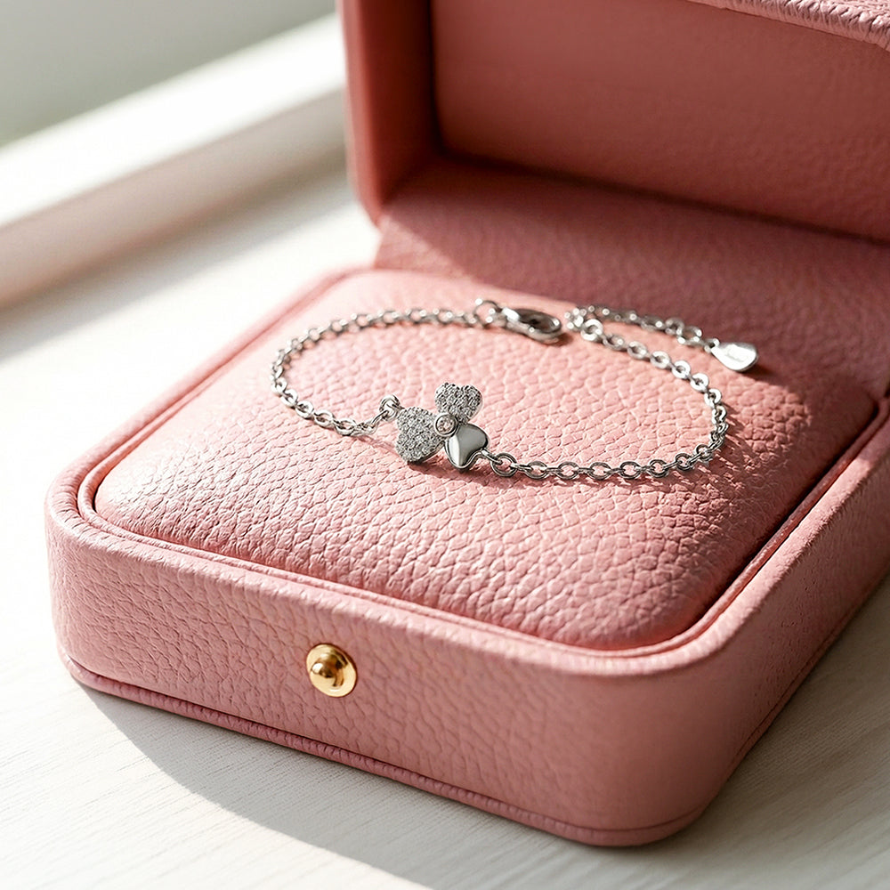Heart-Petal Clover Charm Bracelet | Luxe6533 - Bracelet | Singapore Jewellery, Wedding Rings & Gifts | Same Day Delivery | Tiara.com.sg