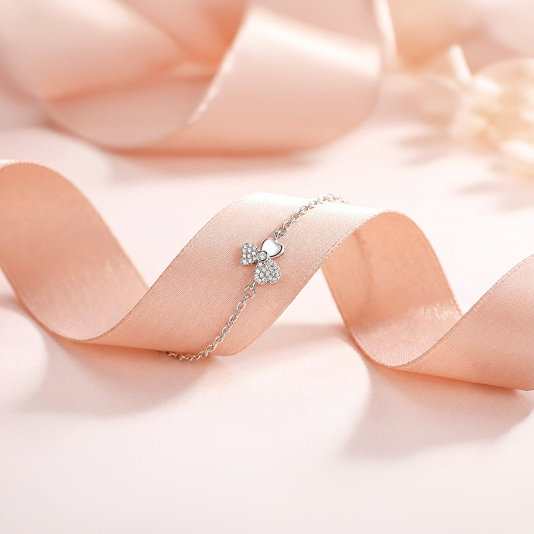 Heart-Petal Clover Charm Bracelet | Luxe6533 - Bracelet | Singapore Jewellery, Wedding Rings &amp; Gifts | Same Day Delivery | Tiara.com.sg