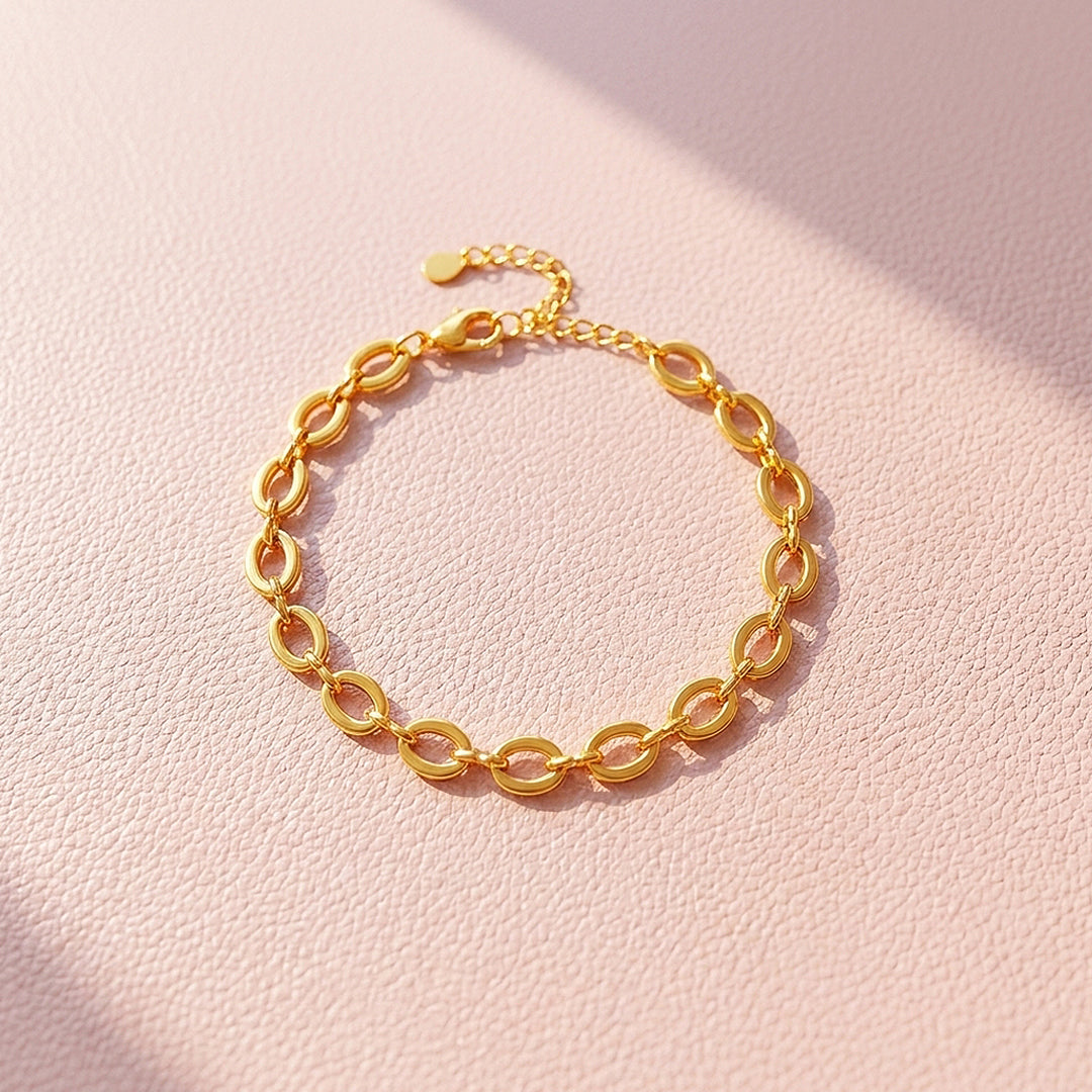 Modern Oval Link Chain Bracelet | 18K Gold | Luxe6535