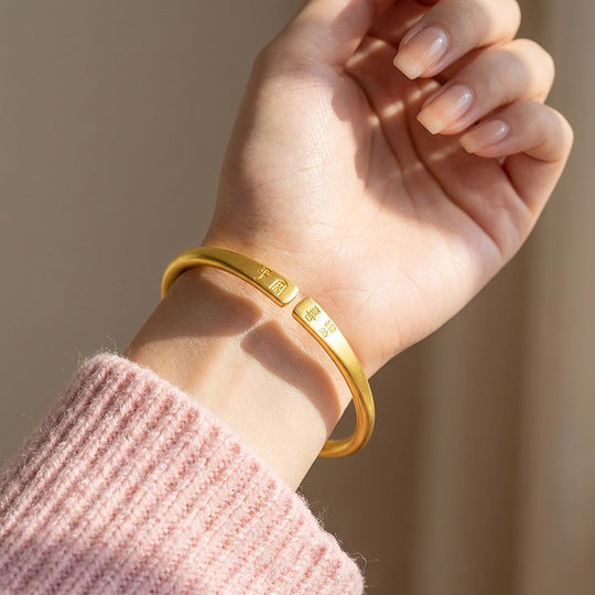 Ping An Xi Le Engraved Gold Bangle Bracelet | Luxe6543 - bangle | Singapore Jewellery, Wedding Rings &amp; Gifts | Same Day Delivery | Tiara.com.sg