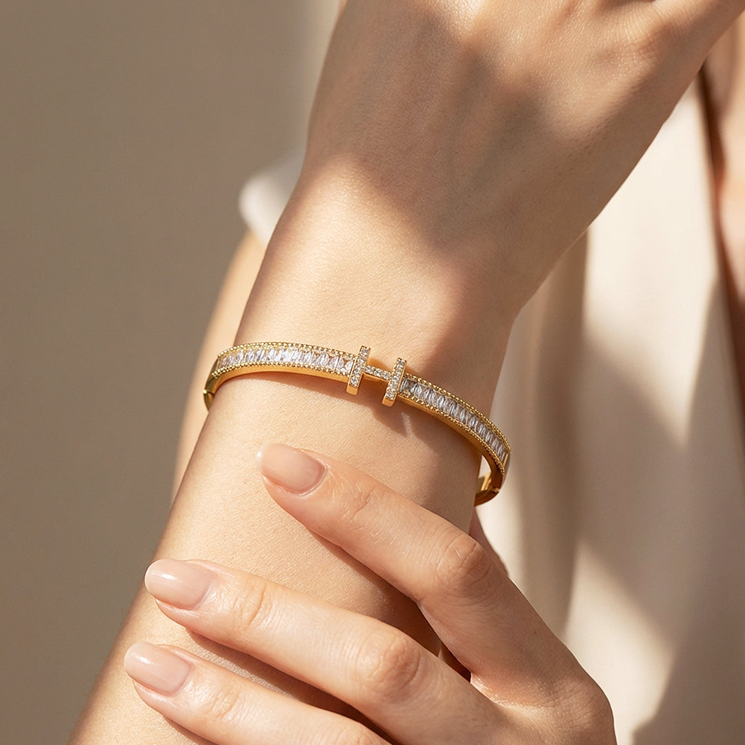 Baguette Channel H-Bar Gold Bangle Bracelet | Luxe6551 - bangle | Singapore Jewellery, Wedding Rings & Gifts | Same Day Delivery | Tiara.com.sg