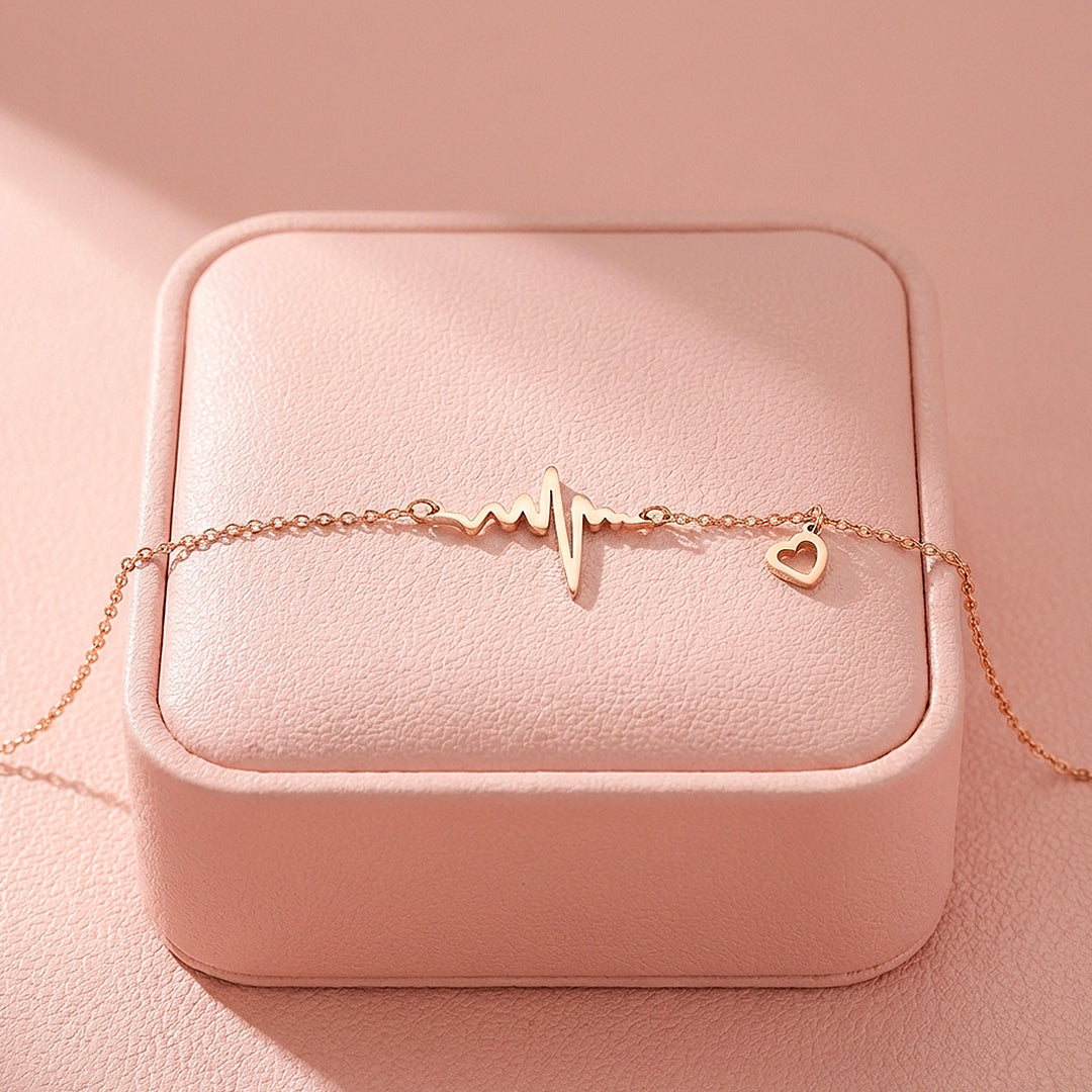 Heartbeat Heart Charm Chain Bracelet | Luxe6579
