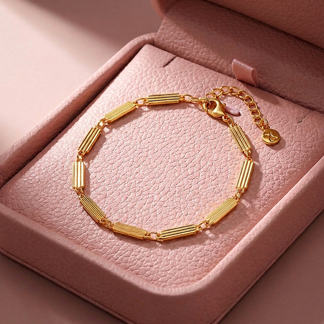 Ribbed Bar Station Chain Bracelet | Luxe6580