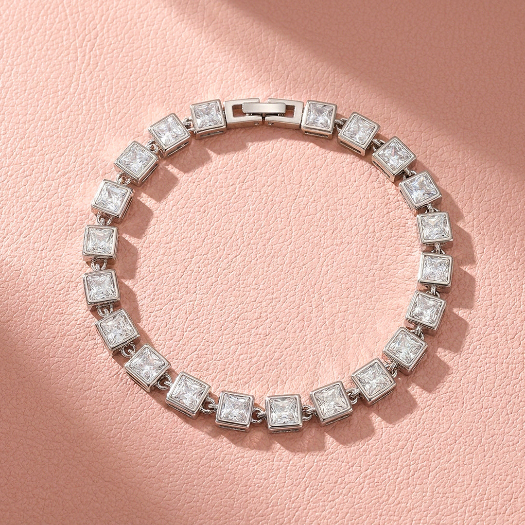 Princess-Cut Bezel Tennis Bracelet | Diamond Simulant | Luxe6638