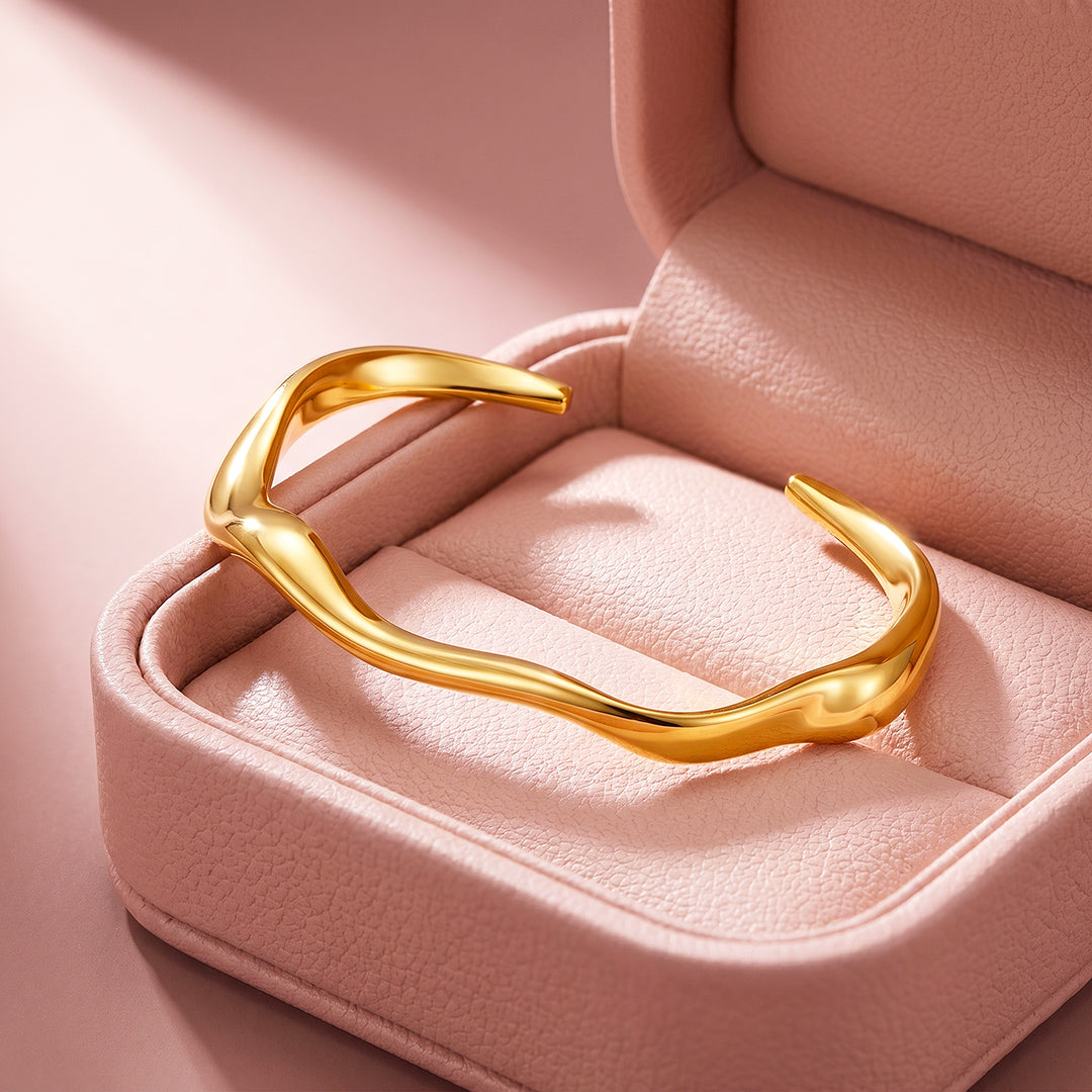 Fluid Wave Gold Cuff Bangle | Luxe6664