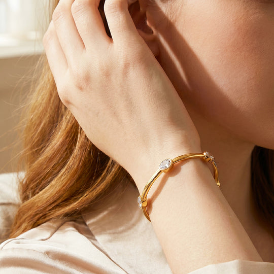 Oval Bezel Bar-Link Bracelet | White Diamond Simulant | Luxe6676