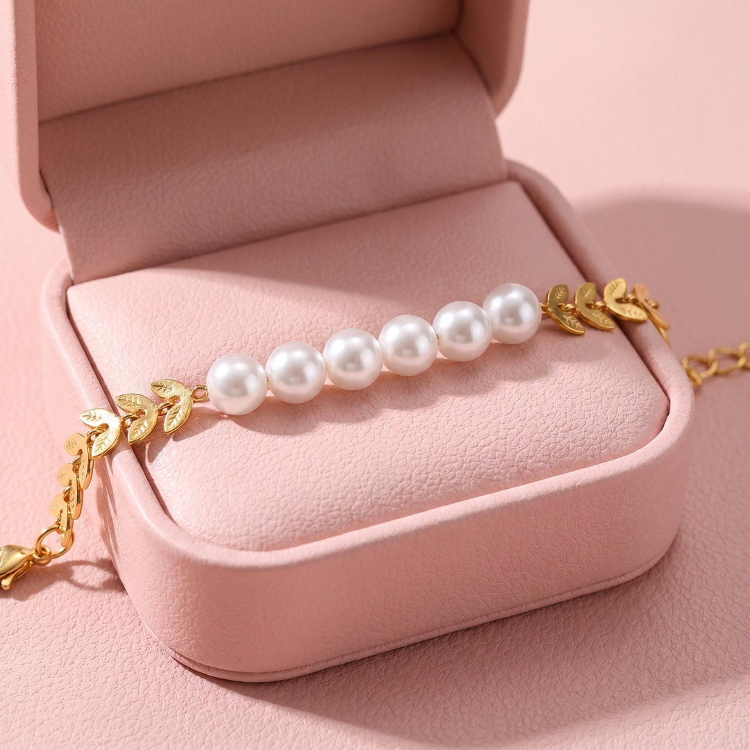 Pearl &amp; Leaf Chain Bracelet | Luxe6696