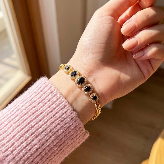 Oval Black Crystal Halo Bracelet | Luxe6734