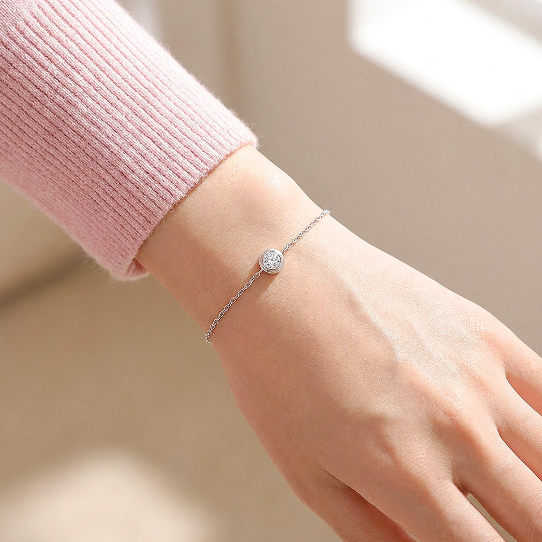 Bezel Solitaire Chain Bracelet | Women&