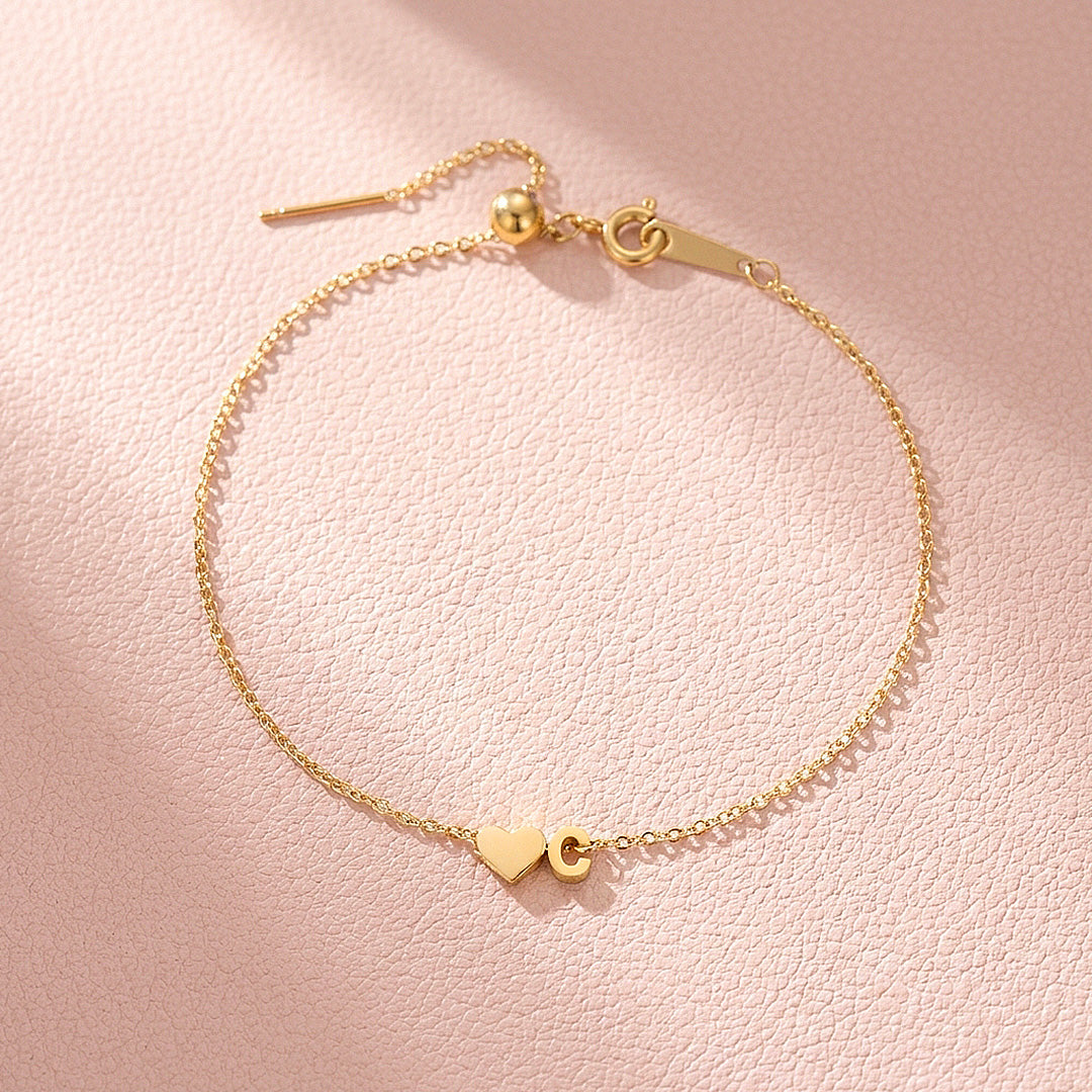 Initial Heart Charm Bracelet | Women&