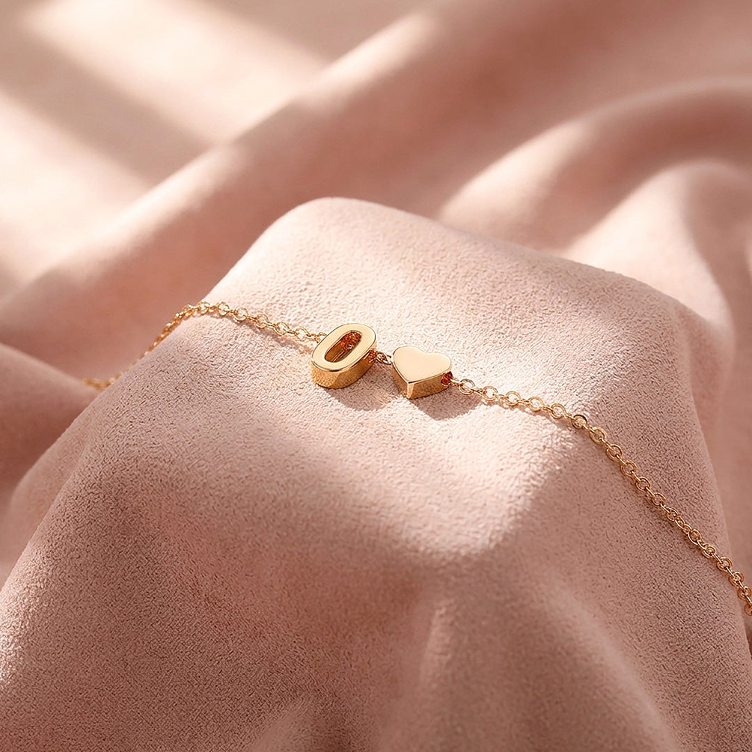 Initial Heart Charm Bracelet | Women&