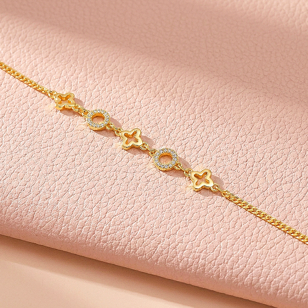 Clover Cross and Pavé Ring Chain Bracelet | Women&