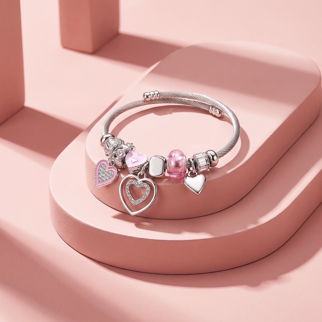 Heart Charm Cuff Bracelet | Luxe6776