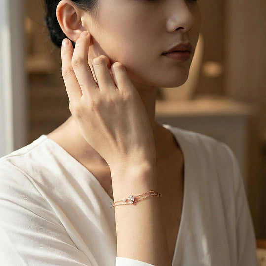 Snowflake Bracelet | Diamond Simulant | Luxe6190 - bangle | Singapore Jewellery, Wedding Rings &amp; Gifts | Same Day Delivery | Tiara.com.sg