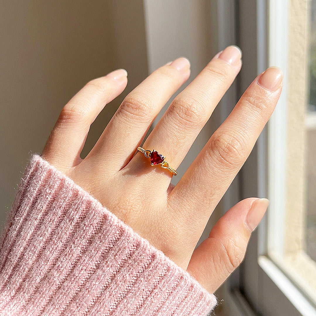 Red Heart Solitaire Band | Women&