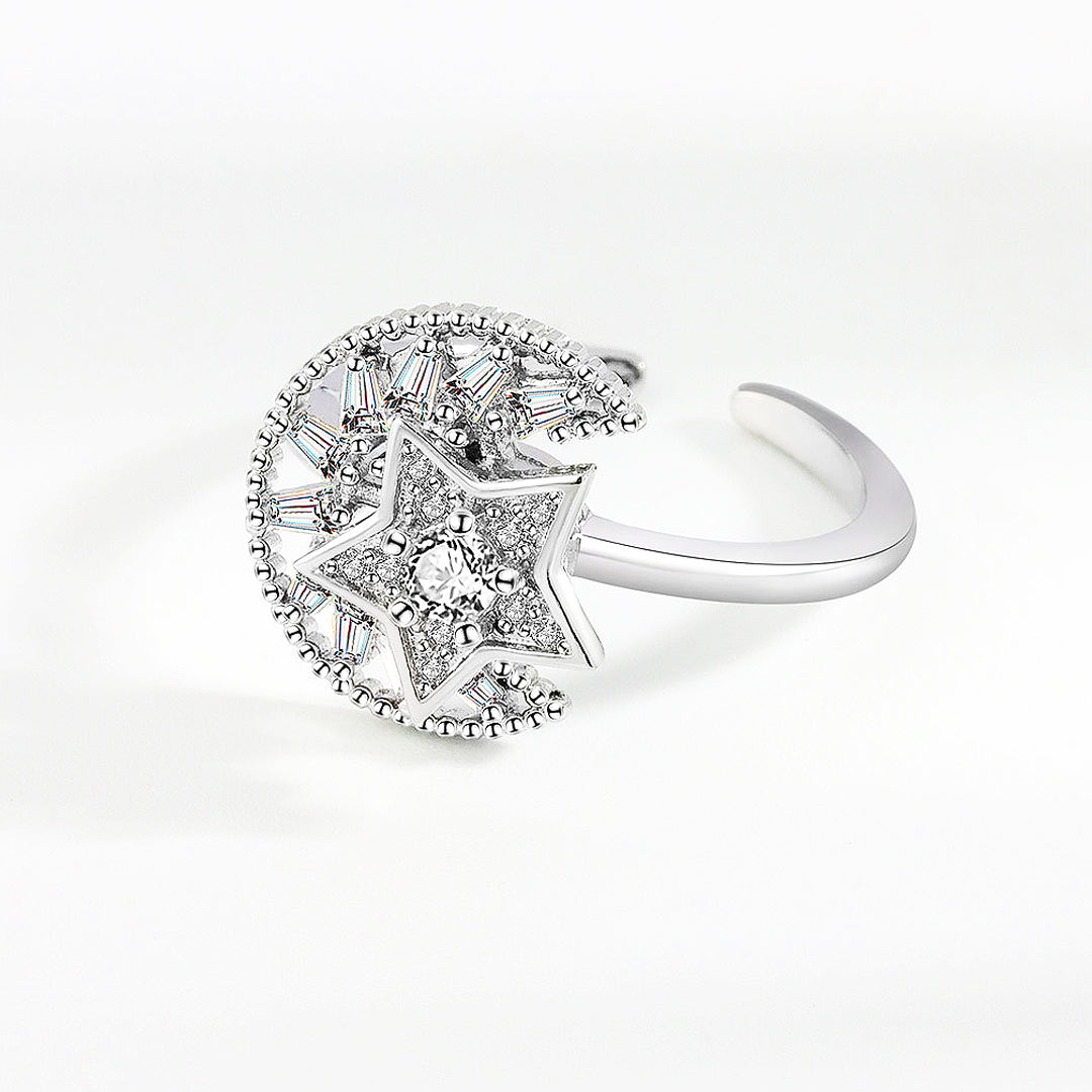 Luxe9172 Crescent & Star Rotating Ring