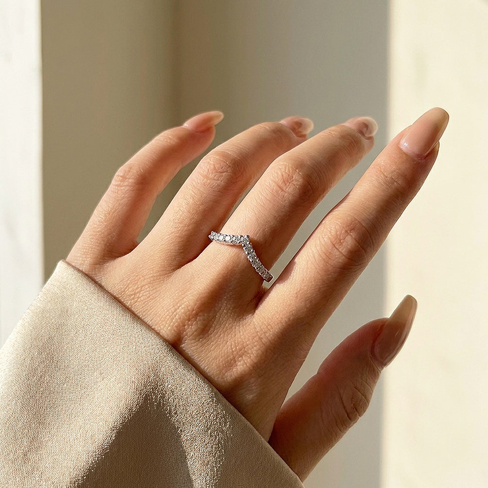 Chevron Pavé Band | Women's Ring | Luxe9202