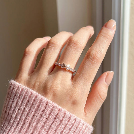 Infinity Knot Ring | Rose Gold | Luxe9206
