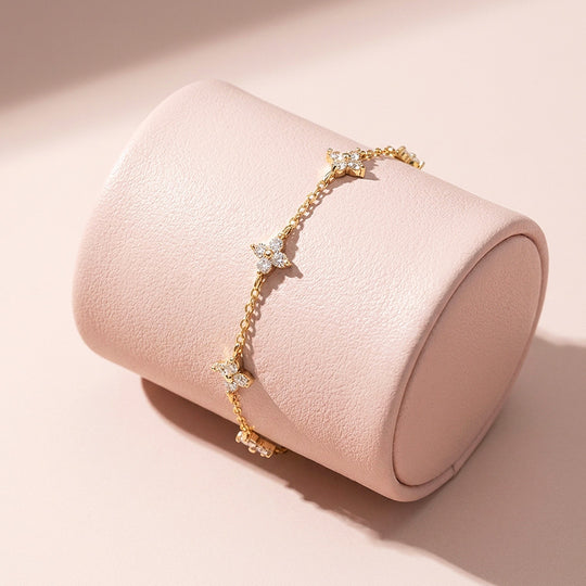 Four-Leaf Clover &amp; Diamond Simulant Station | Anklet | Luxe9286