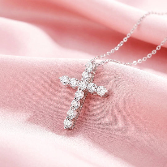 Classic Cross Moissanite Pendant Necklace | Prm2002