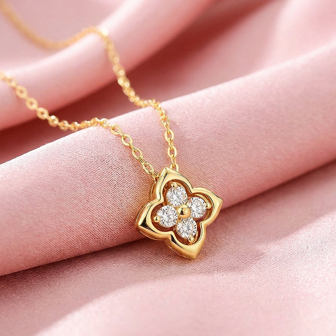 Four-Leaf Floral Cluster Moissanite Pendant Necklace | PRM2020