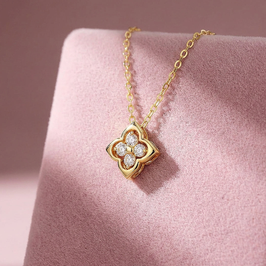 Four-Leaf Floral Cluster Moissanite Pendant Necklace | PRM2020