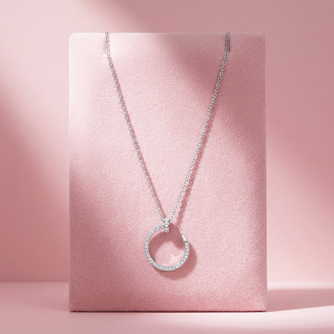 Pavé Nail Circle Moissanite Pendant Necklace | PRM2039
