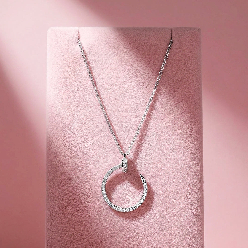 Pavé Nail Circle Moissanite Pendant Necklace | PRM2039