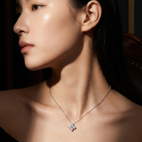 Four-Stone Clover Moissanite Necklace | PRM2057