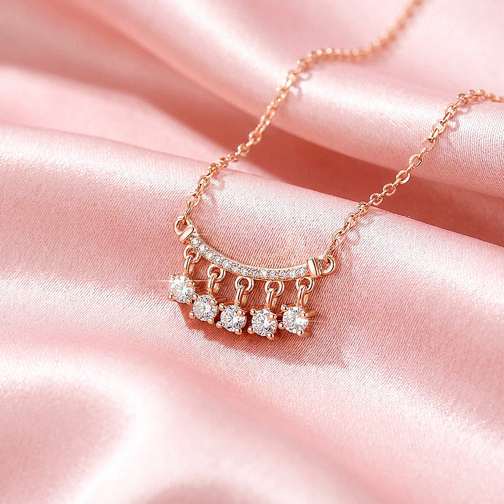 Pavé Bar Drop Moissanite Necklace | PRM2059