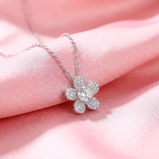 Five-Petal Floral Moissanite Necklace | PRM2065