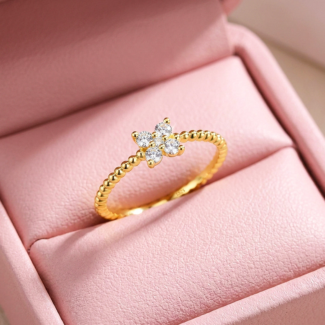 Four-Leaf Clover Cluster Ring | Moissanite | 925 Sterling Silver | Prm5004