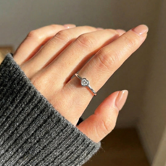 Heart Bezel Solitaire Ring | Moissanite | 925 Sterling Silver | Prm5005