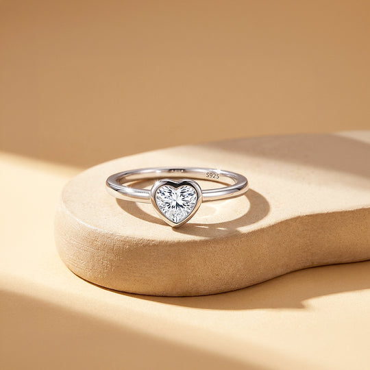 Heart Bezel Solitaire Ring | Moissanite | 925 Sterling Silver | Prm5005