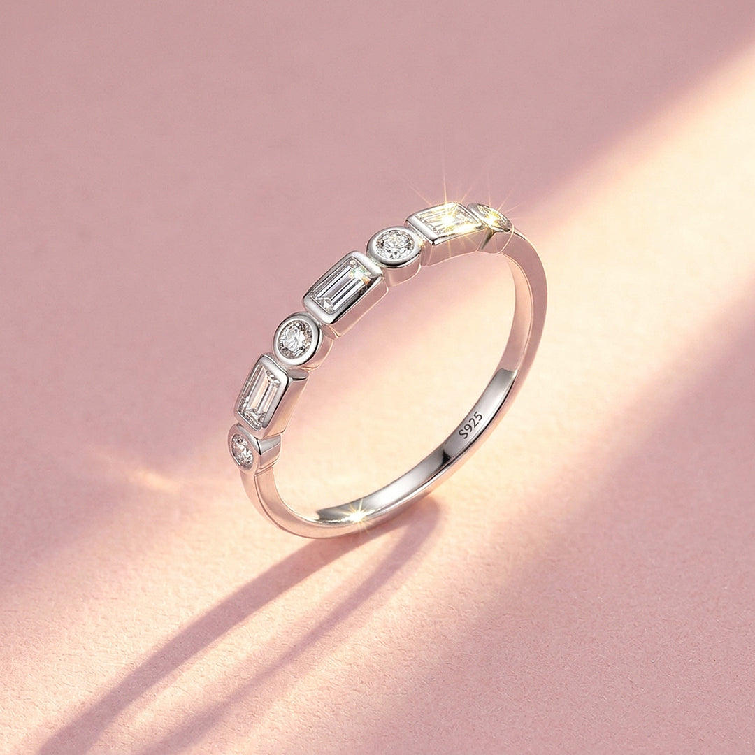 Emerald Cut &amp; Round Bezel Band Ring | Diamond Simulant | 925 Sterling Silver | Prm5019