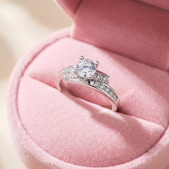 Round Moissanite Solitaire Ring | 925 Sterling Silver | PRM7131