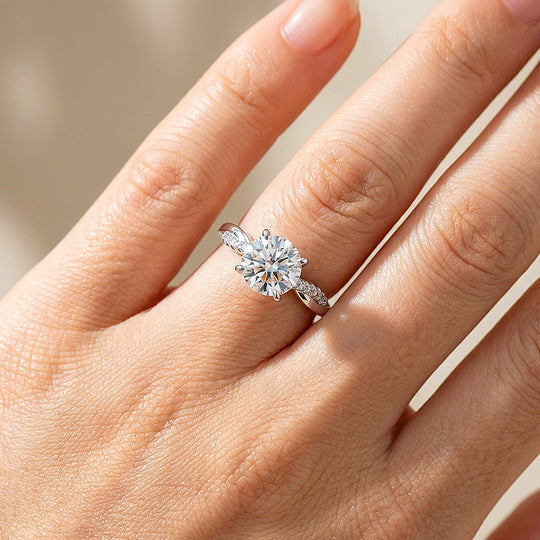 Twisted Pavé Moissanite Ring | 925 Sterling Silver | PRM7142