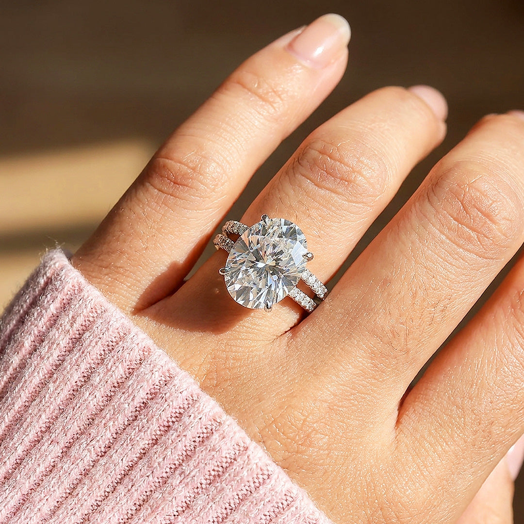 Oval-Cut Moissanite Engagement Ring Set of 2 | 925 Silver | PRM7201
