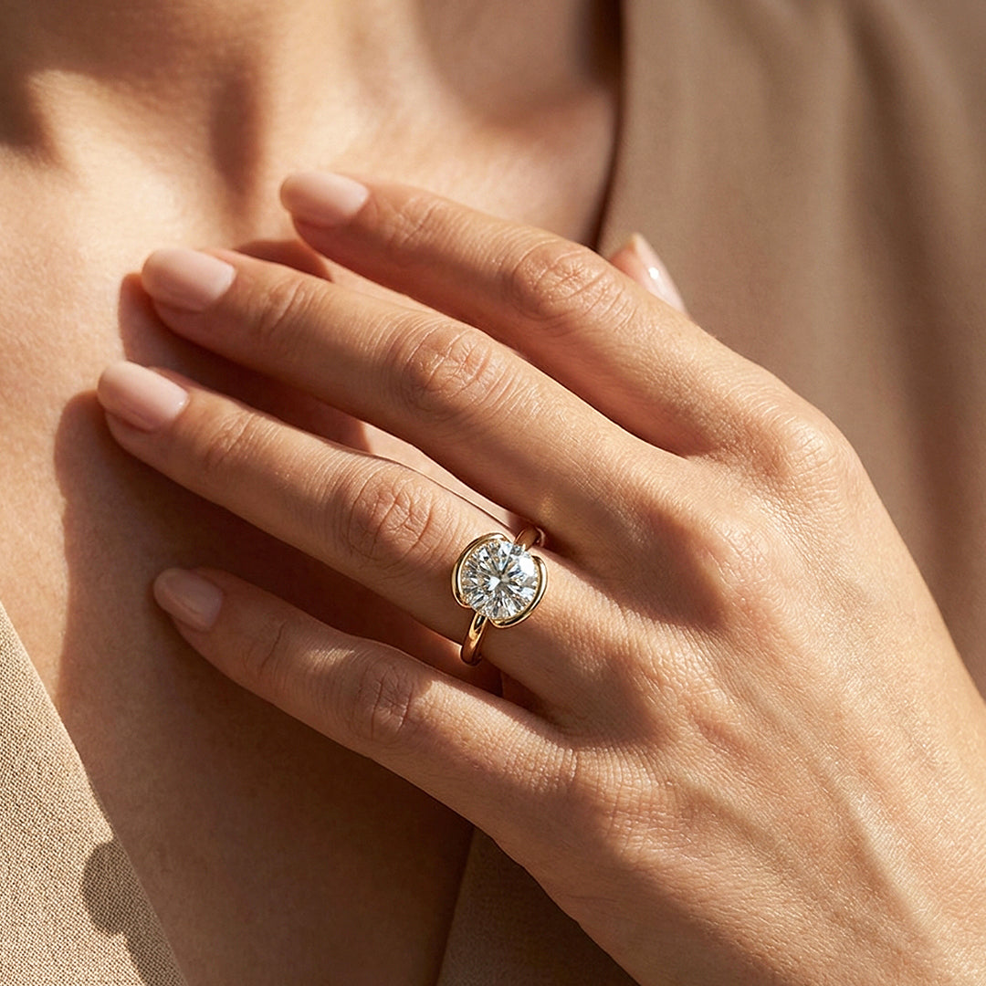 Moissanite Scalloped Bezel Solitaire Ring | 925 Sterling Silver | Prm7206
