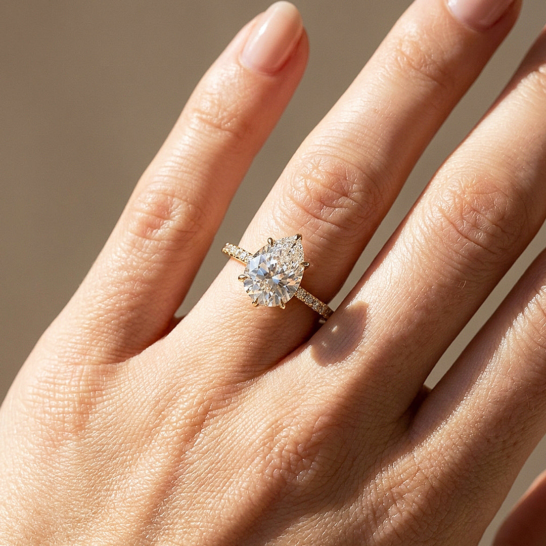 Pear-Shaped Moissanite Pavé Band Ring | 925 Sterling Silver | PRM7211