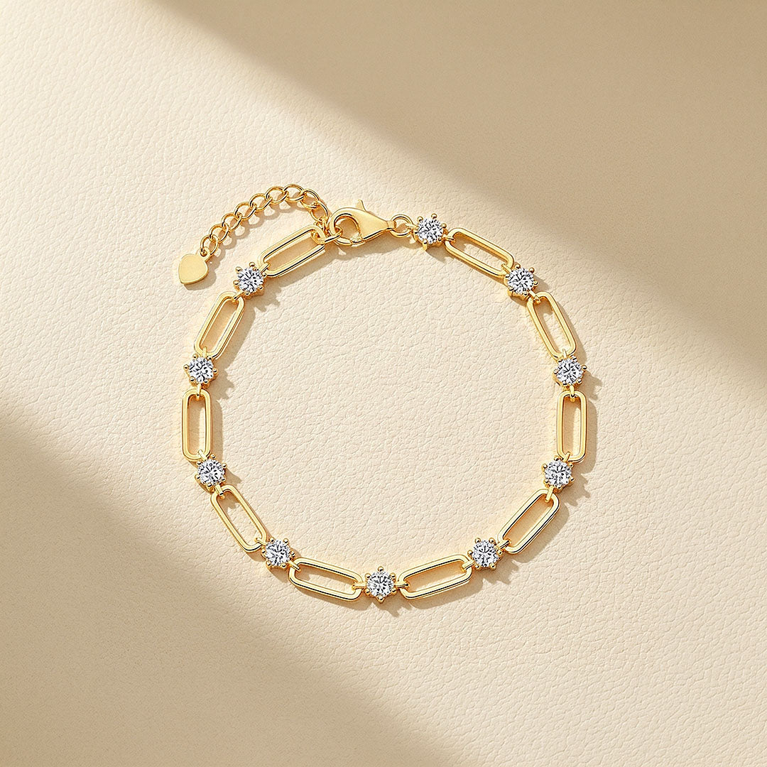 Gold Paperclip Link Bracelet | Moissanite | Prm9142