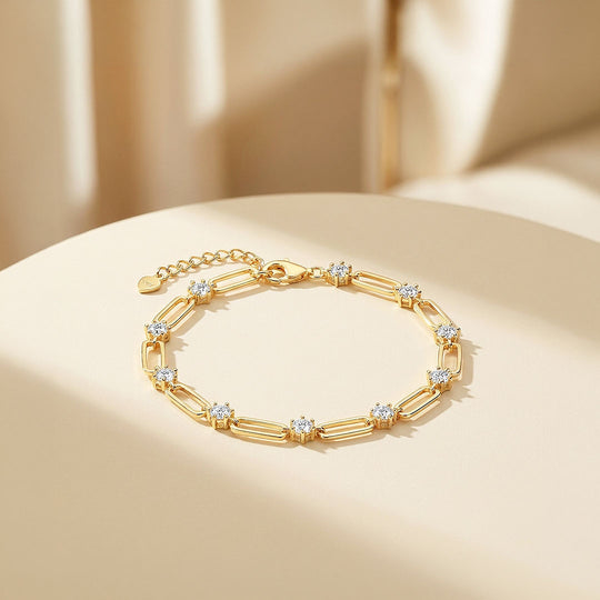 Gold Paperclip Link Bracelet | Moissanite | Prm9142