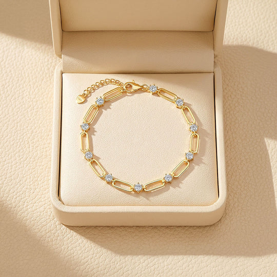 Gold Paperclip Link Bracelet | Moissanite | Prm9142
